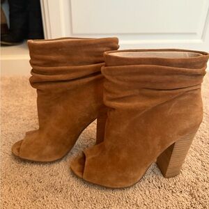 Suede brown booties as seen on Joelle Fitcher. Size 7.5 Chinese Laundry
